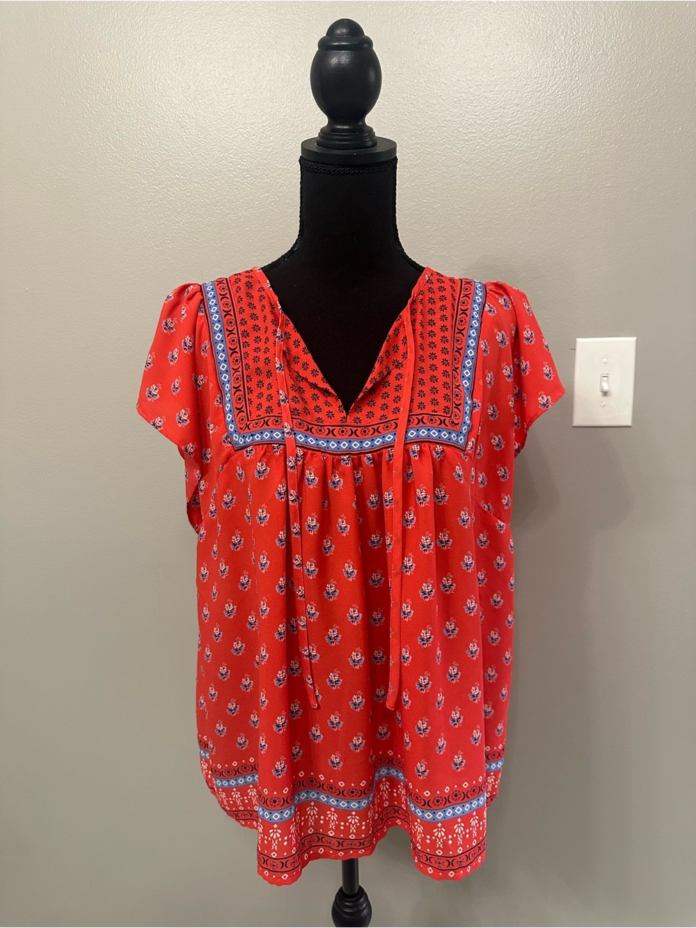 GAP Red Boho Floral Embroidered V-Neck Top